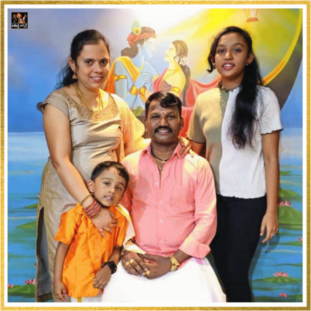 ರಾಘವೇಂದ್ರ ಆಚಾರ್ಯ
yakshagana images
yaksha charithre