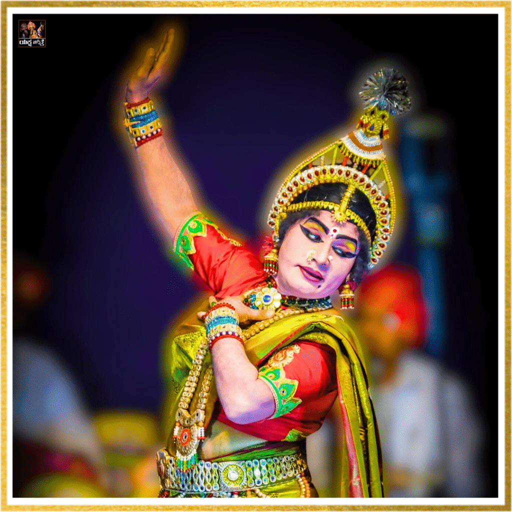 Yalaguppa Subrahmanya Hegde performing Yakshagana Streevesha
ಸುಬ್ರಹ್ಮಣ್ಯ ಹೆಗಡೆ ಯಲಗುಪ್ಪ