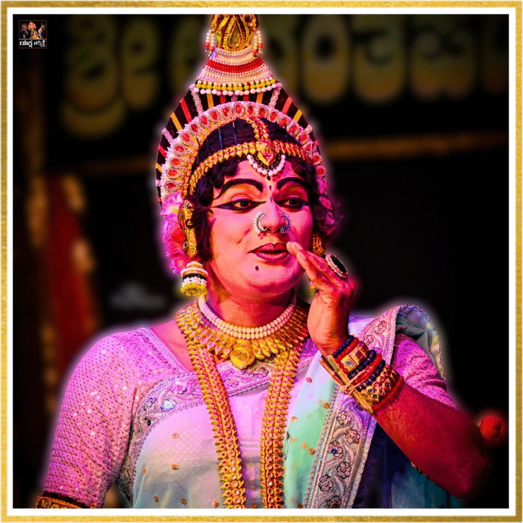 ಸುಧೀರ್ ಉಪ್ಪೂರು ಯಕ್ಷಗಾನ ಕಲಾವಿದ ಚಿತ್ರ
Sudheer Uppoor in Yakshagana Sthreevesha role"

yakshagana images
yaksha charithre
