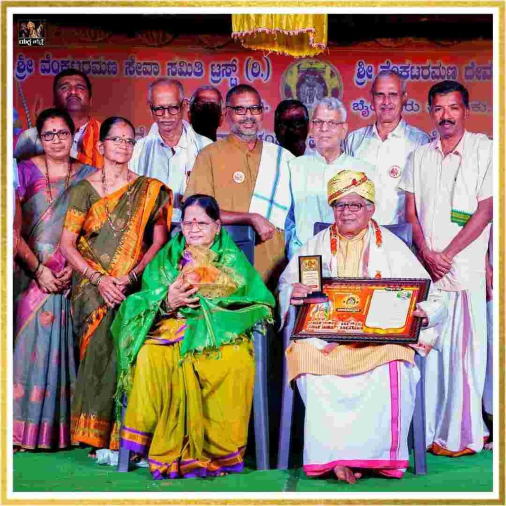 ಶ್ರೀ ಆರ್ಗೋಡು ಮೋಹನದಾಸ್ ಶೆಣೈ
Yakshagana Images
Yaksha charithre