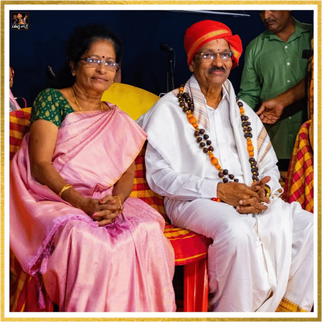 ಸುಬ್ರಮಣ್ಯ ಧಾರೇಶ್ವರ
Yakshagana Images
Yakshacharithre
Dareshwara hit padya